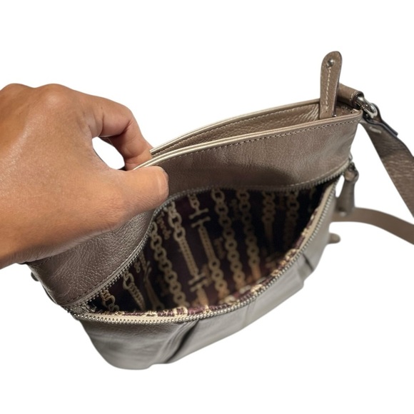 Tignanello Light Gold Metallic Leather Crossbody Bag. 9.25” H x 10”W - Picture 9 of 14